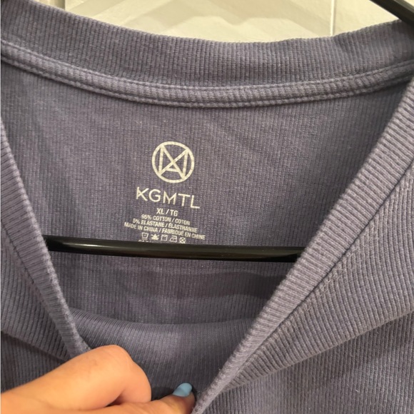 Ladies Size Large Long Sleeve Activewear Knit - Great Condition - Picture 2 of 3